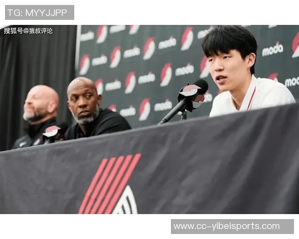 比卢普斯谈杨瀚森训练中的战术理解问题并提供详细指导